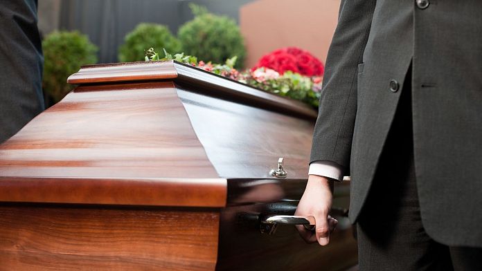 Too expensive to die: UK funeral costs soar as inflation bites thumbnail