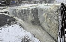 Chutes d'eau glacées à Paterson dans le New Jersey, le 18 janvier 2024.