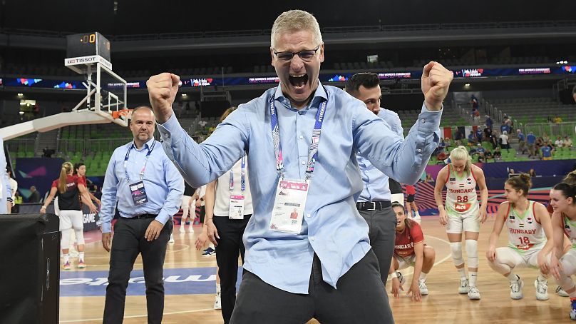 Székely Norbert a női kosárlabda Európa-bajnokság negyeddöntőjében játszott, Magyarország - Csehország (62-61) mérkőzés után a ljubljanai Stozice Arenában 2023. június 22-én.