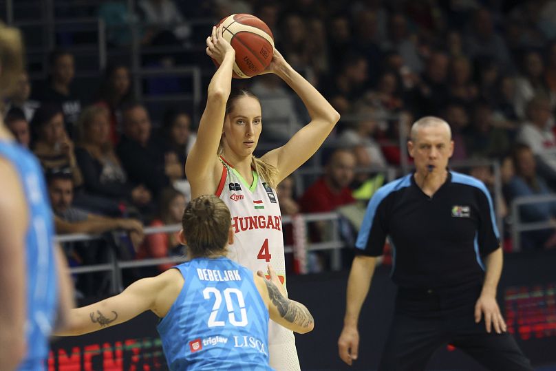 Dubei Debóra a női kosárlabda Európa-bajnoki selejtezősorozat Magyarország - Szlovénia mérkőzésén a soproni Novomatic Arénában 2023. november 9-én.