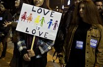 Comunidade LGBT+ na Grécia reclama por mais igualdade no casamento
