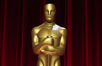 Egy nagyméretű Oscar-szobor a Dolby Theatre-ben Los Angeles-ben