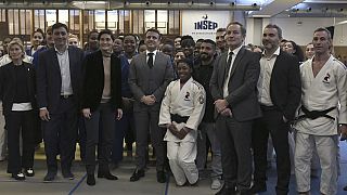 Emmanuel Macron a rendu visite aux judokas à l'Insep