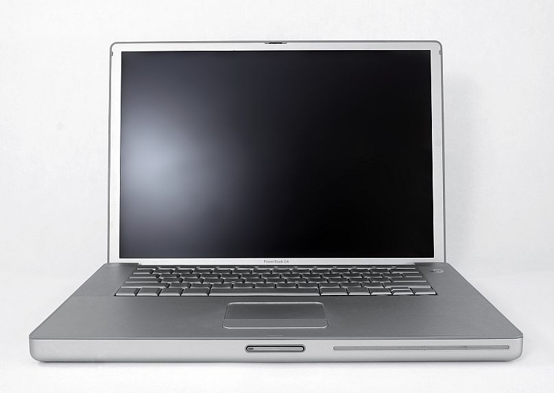A 15" Apple PowerBook G4 Aluminum launched in 2001.