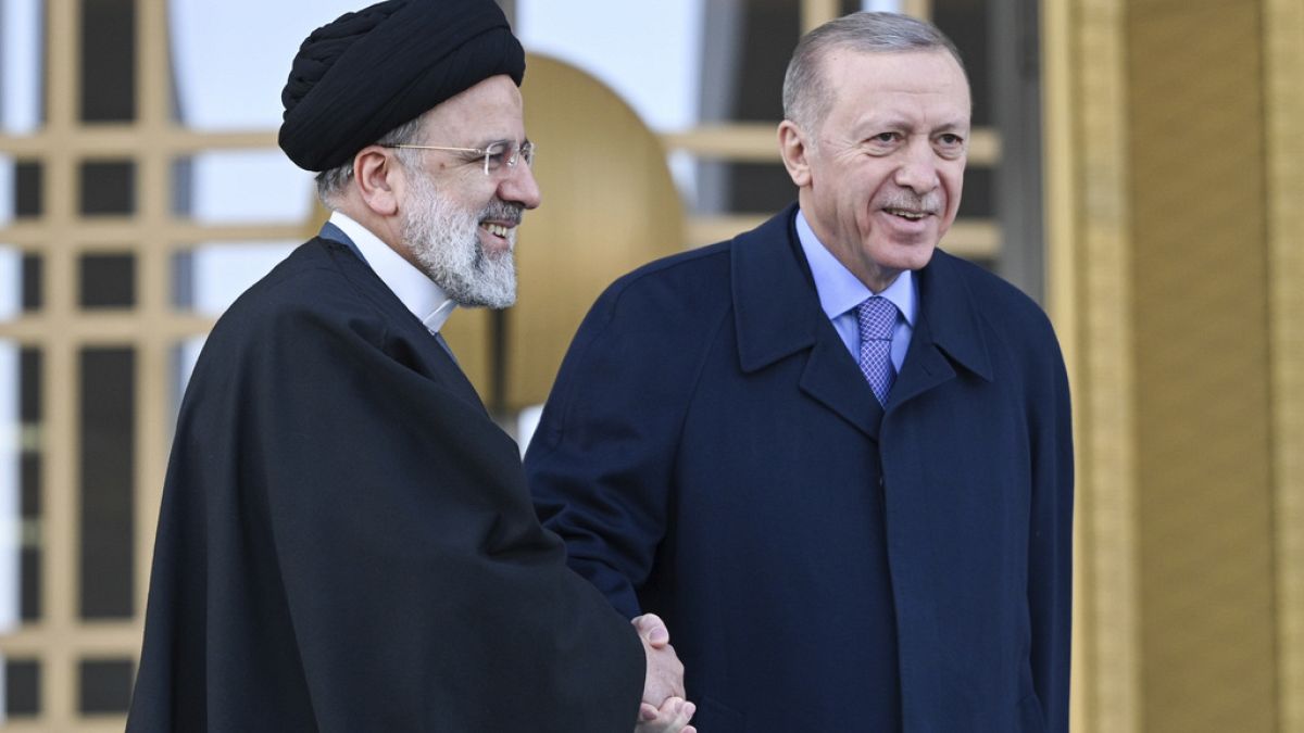 Президент Ирана Ибрагим Раиси и президент Турции Реджеп Эрдоган