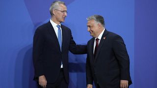 Jens Stoltenberg NATO-főtitkár Orbán Viktor miniszterelnökkel a madridi NATO-csúcstalálkozón 2022. június 29-én