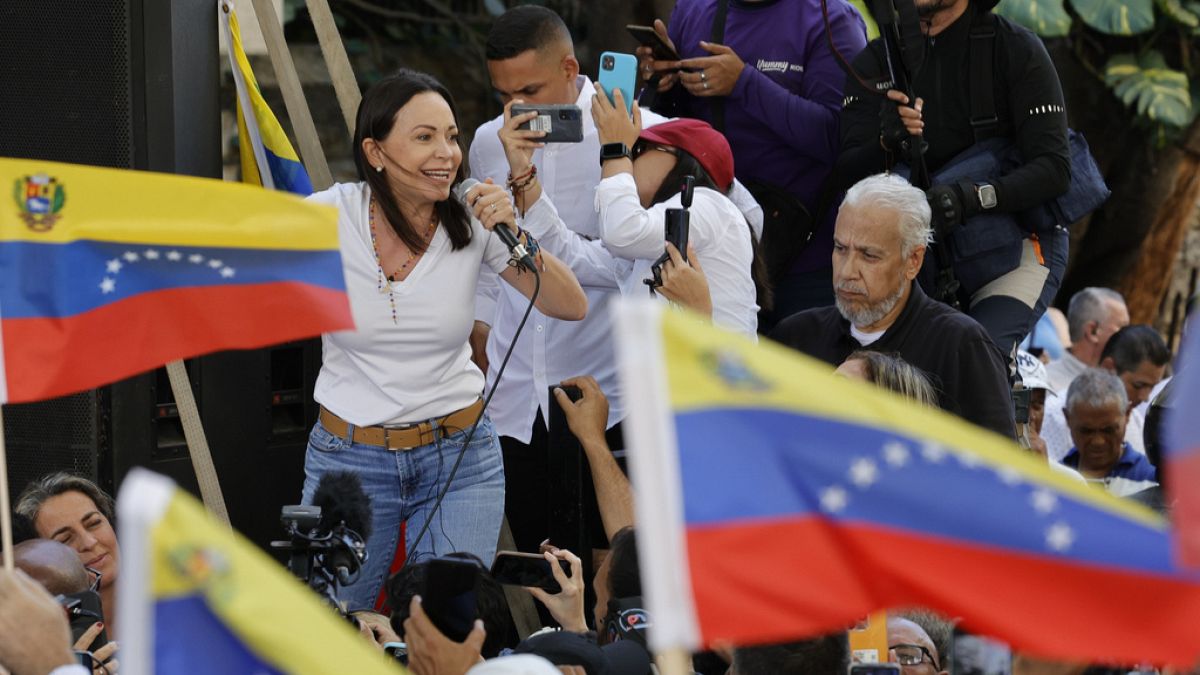 Maria Corina Machado, Maduro'nun en güçlü rakibi olarak görülüyordu