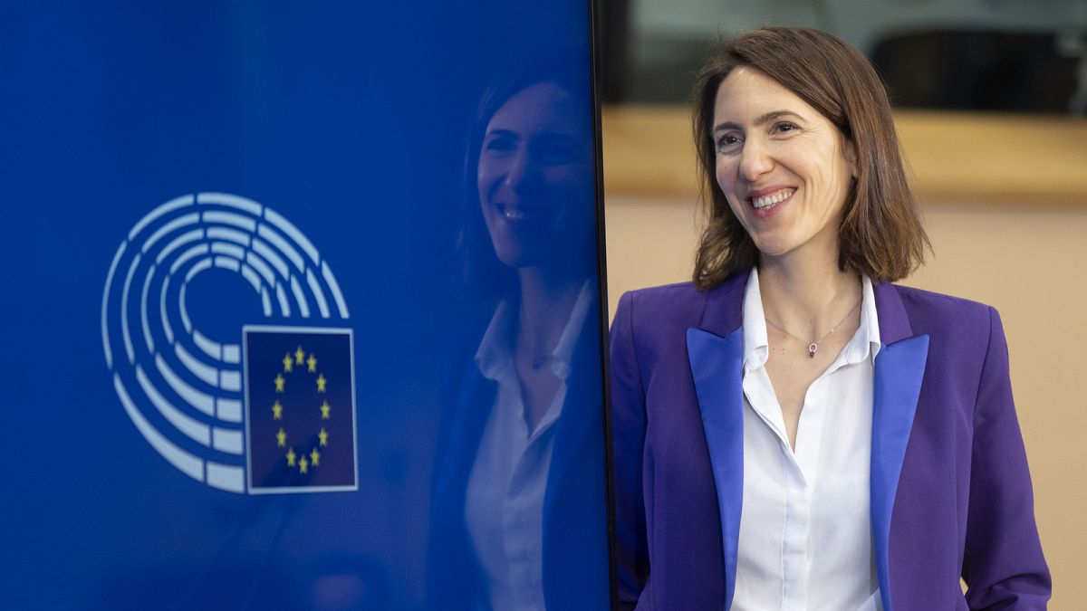 Valérie Hayer foi eleita presidente do Renew Europe na quinta-feira, 25 de janeiro de 2024.