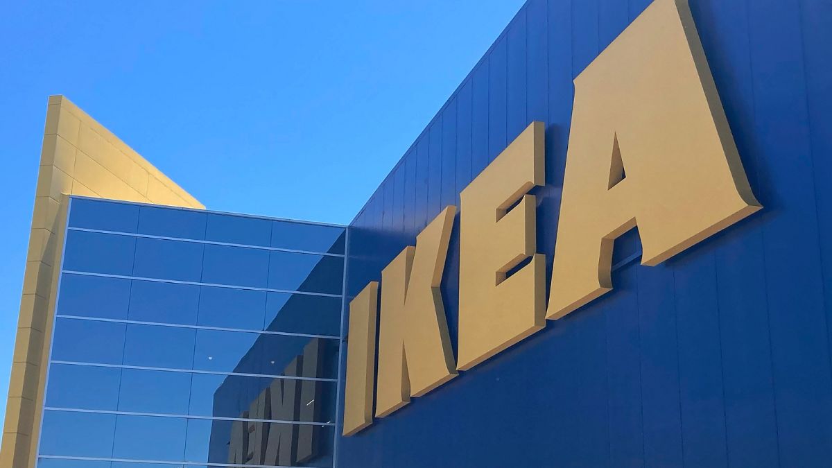 Вывеска IKEA на одном из магазинов в Восточном Пало-Альто, Калифорния, понедельник, 10 июля 2023 года.