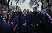 A Nemzeti Tömörülés elnöke novemberben, egy párizsi antiszemitizmus-ellenes demonstráción