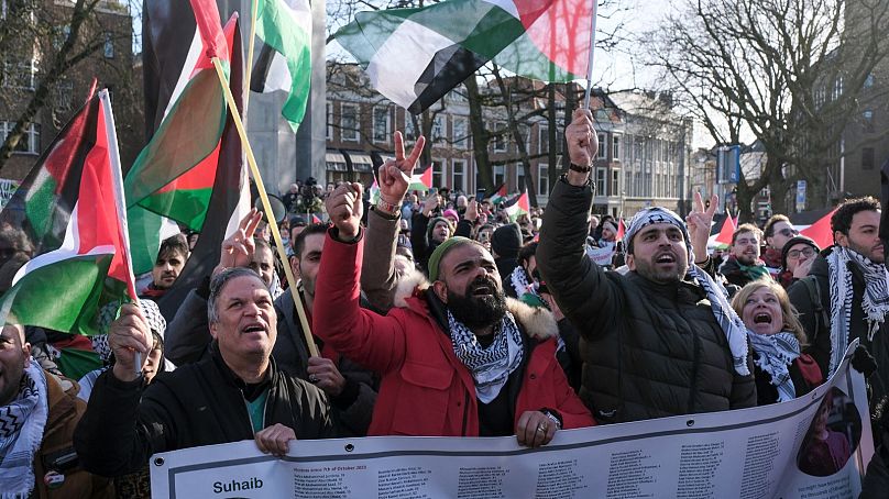 حامیان فلسطین مقابل دیوان دادگستری