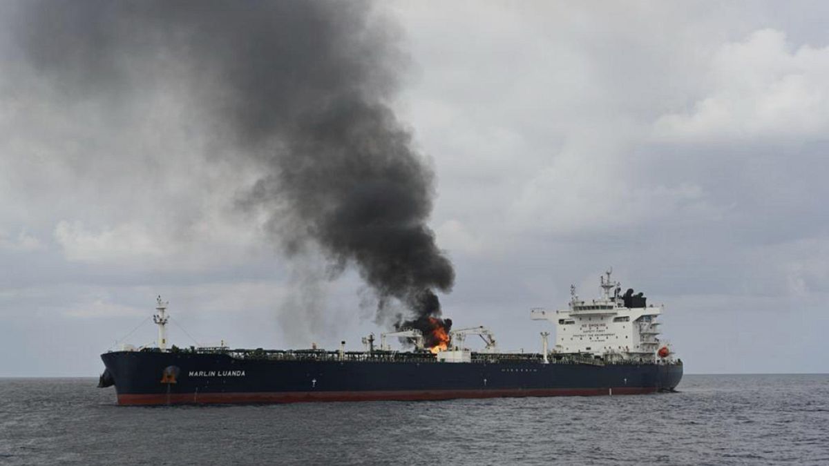 Crew extinguish fire on tanker hit by Houthi missile off Yemen thumbnail