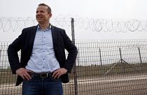 لَسلو توروتچکایی، رهبر حزب دست راستی «میهن ما» در مرز با صربستان علیه مهاجرت غیرقانونی به مجارستان