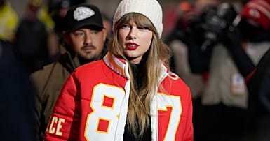 Pornographic deepfakes of Taylor Swift spark calls for new AI ...