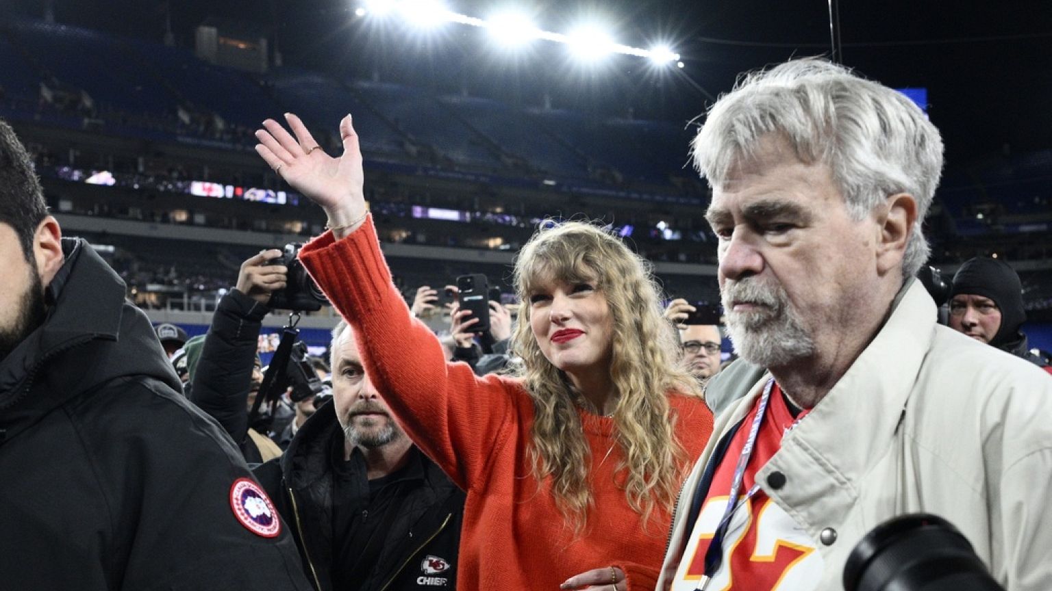 Taylor Swift, X sblocca le ricerche dopo deepfake porno con lintelligenza  artificiale | Euronews