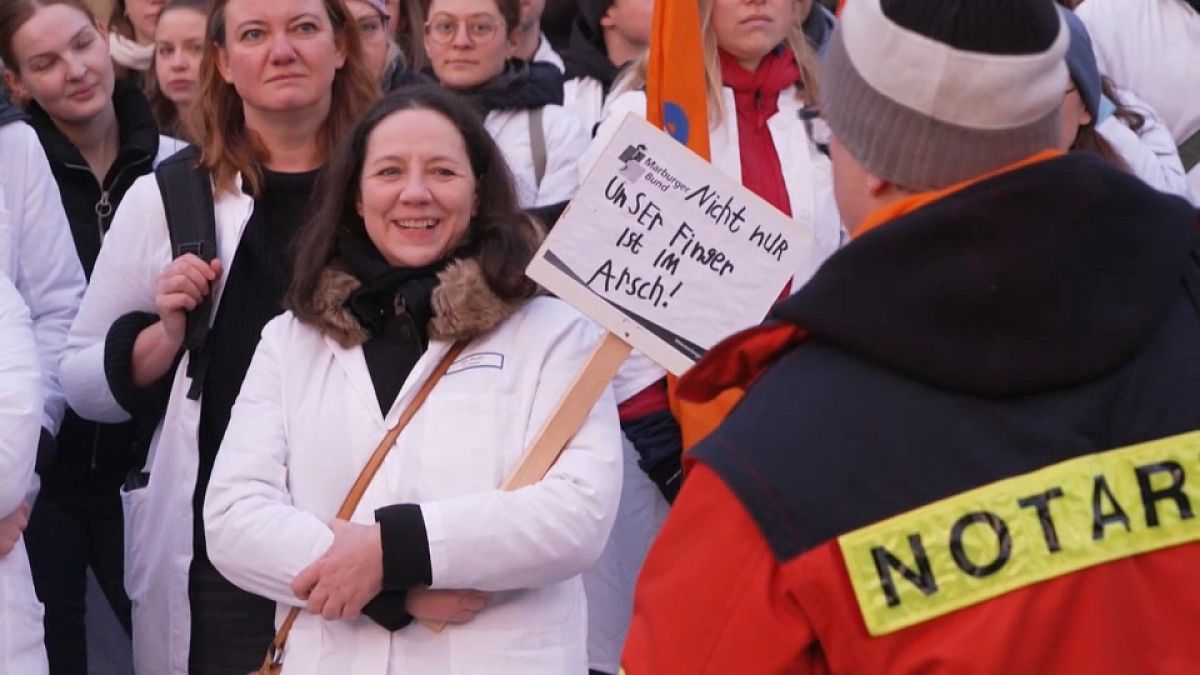 Врачи университетских клиник на забастовке, Эрланген, 30 января 2024 г.
