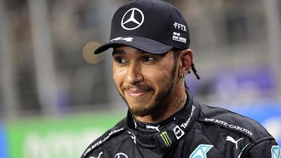 Hamilton activó una cláusula de rescisión en su contrato con Mercedes.