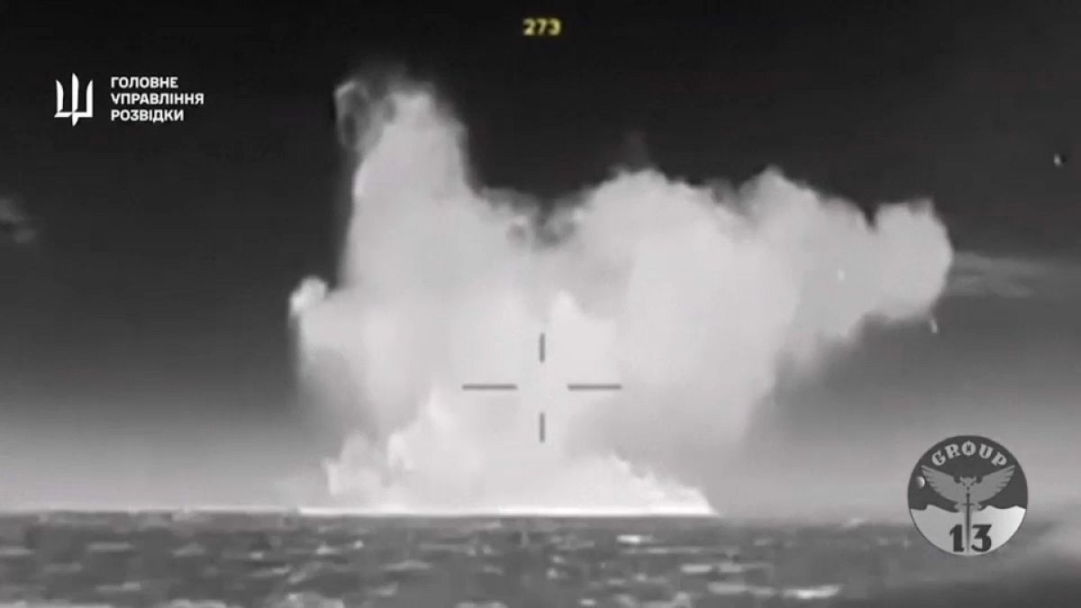 Военная разведка Украина утверждает, что потопила ракетный катер "Ивановец" ЧФ России.
