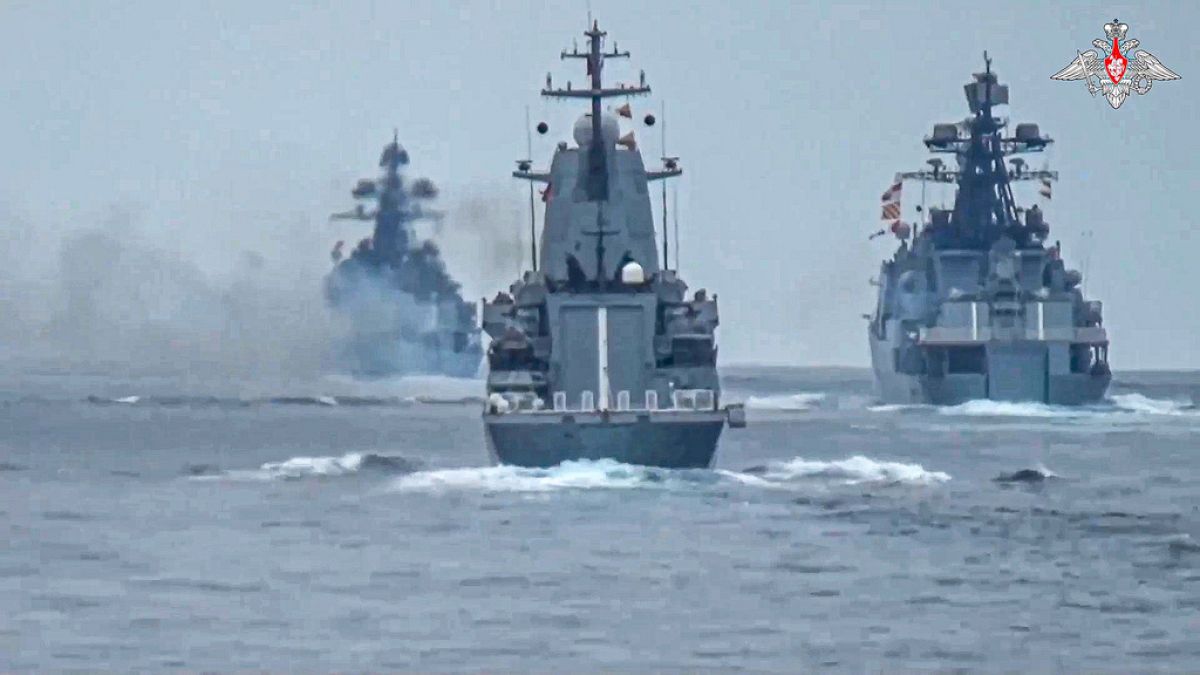 Az orosz védelmi minisztérium fotója a fekete-tengeri flottáról 