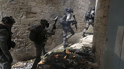 UNRWA-Mitarbeitenden wird vorgeworfen, der Hamas geholfen zu haben.