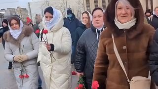 Wives marchig for russian reservist