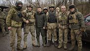 Zelenszkij elnök ukrán kommandósokkal Zaporizzsja körzetében, 2024 február