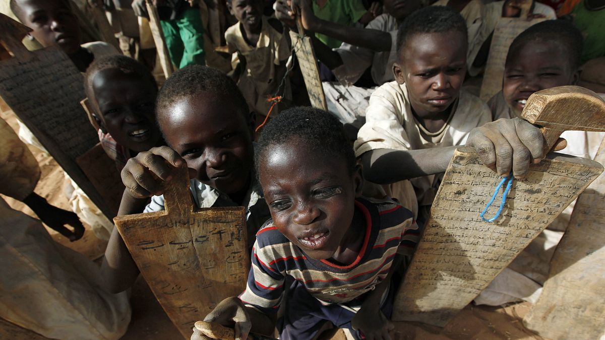 أطفال بخيم زمزم-دارفور-أرشيف