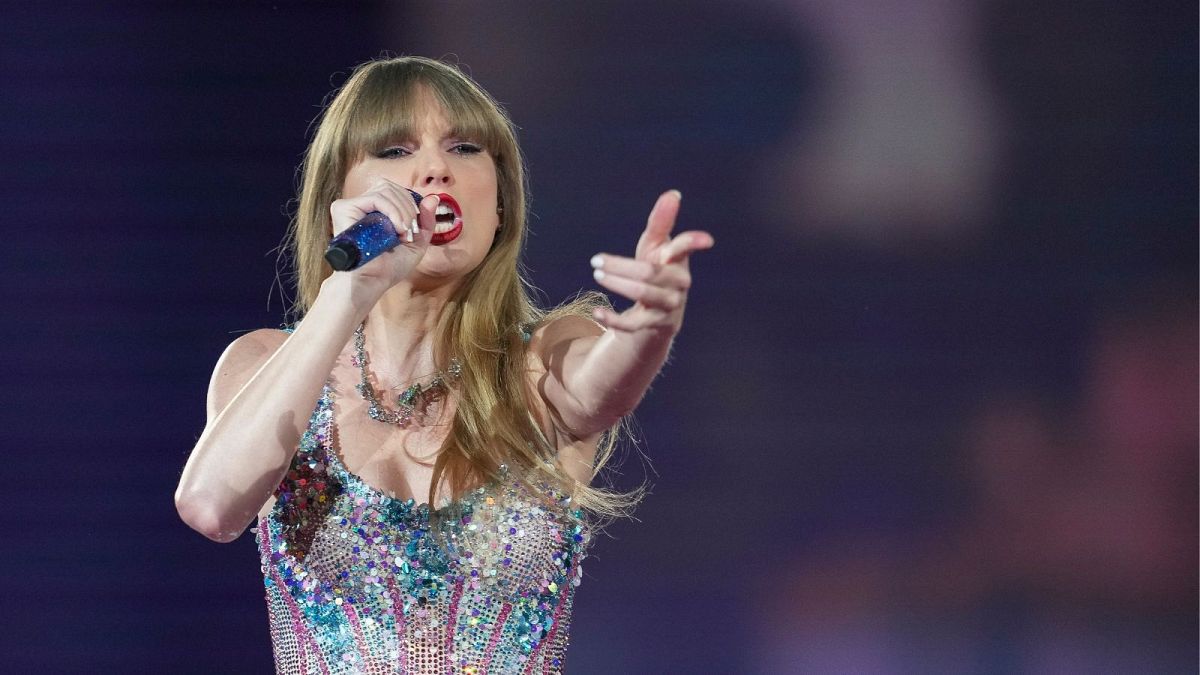 Taylor Swift is threatening legal action against a student tracking her private jet thumbnail