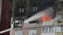 صاروخ روسي يستهدف شقة في كييف