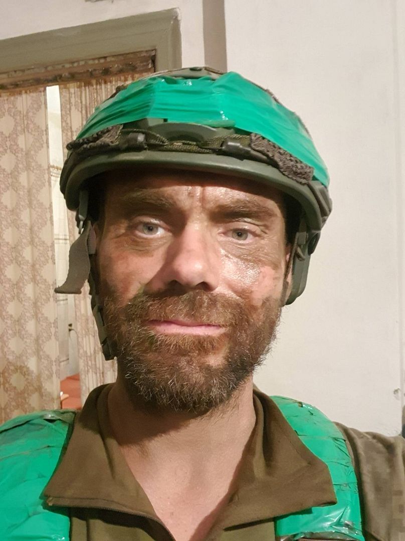 El "Vikingo" después de una misión en el frente en Ucrania.