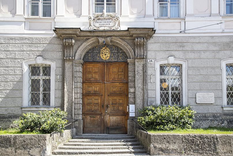 A view of the elegant exterior of Gästehaus im Priesterseminar in Salzburg
