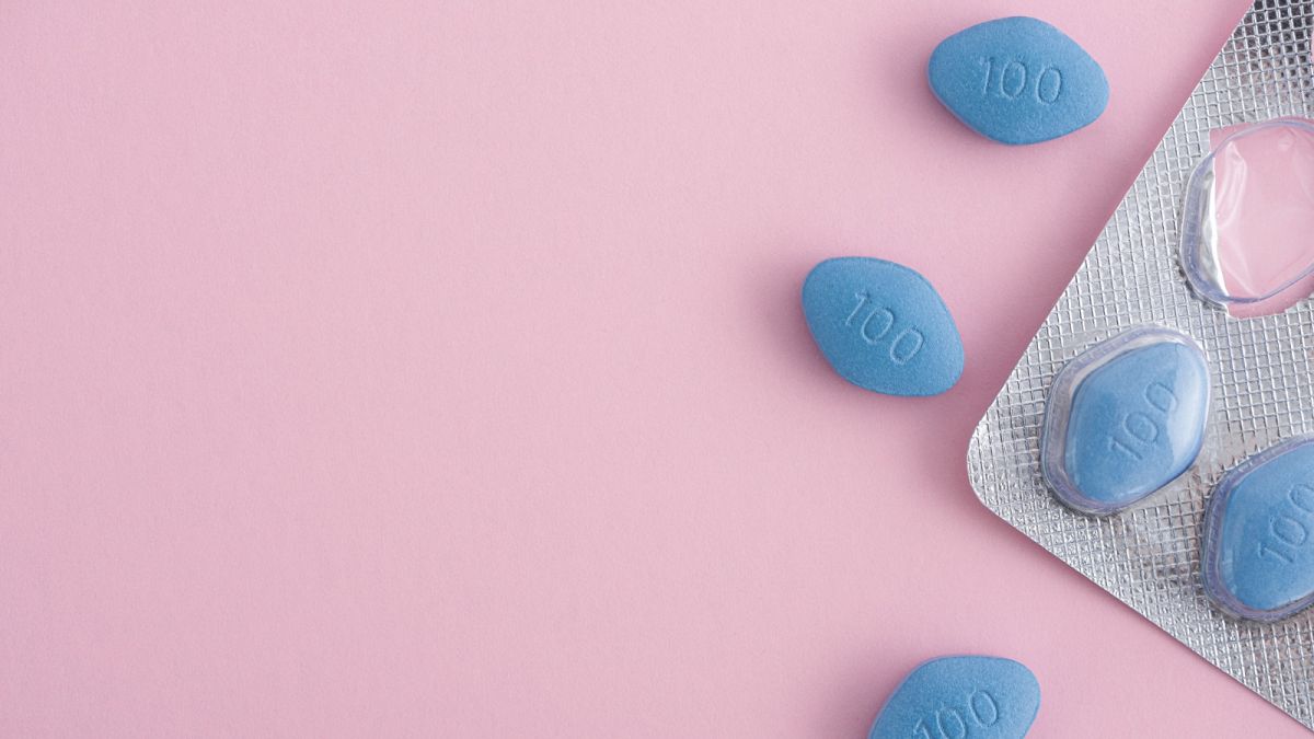 Erectile dysfunction drugs like Viagra may reduce men's risk of Alzheimer's, new study finds thumbnail