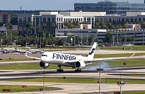 Ένα Airbus A350 της Finnair προσγειώνεται στο Διεθνές Αεροδρόμιο της Τάμπα, Τρίτη 31 Μαΐου 2022, στην Τάμπα της Φλόριντα. 