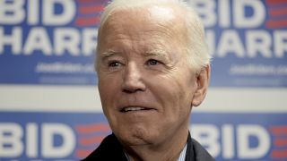 oe Biden amerikai elnök a Demokrata Párt kampányközpontjában, Wilmingtonban 2024. február 3-