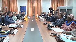 Präsidentin der EU-Kommission von der Leyen und der spanische Premierminister Sánchez in Nouakchott.