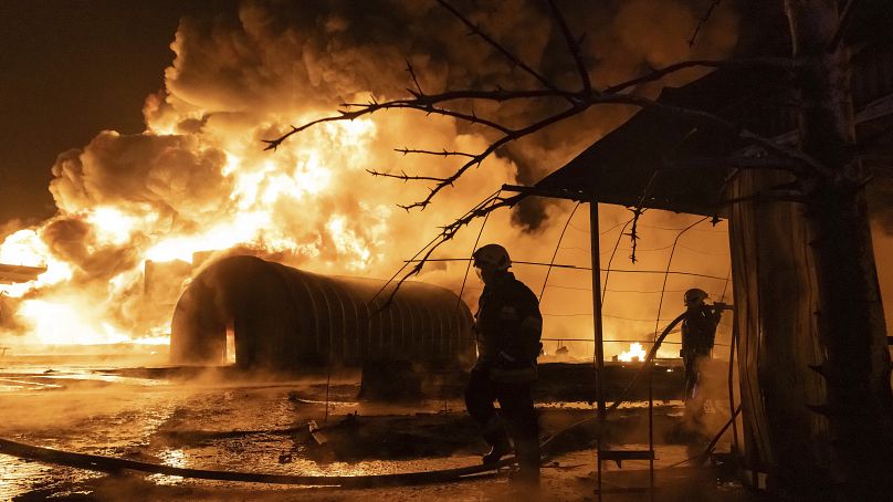 الحريق الناتج عن قصف خاركيف