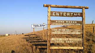 Ein Schild am Eingang zum Pine Ridge Indianerreservat in South Dakota, der Heimat des Stammes der Oglala Sioux, 9. September 2012.