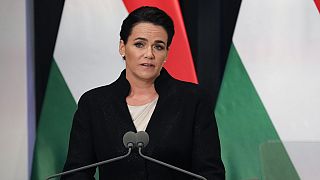 ARQUIVO - A Presidente húngara Katalin Novàk discursa em 2023. 