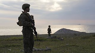 DOSSIER - Des troupes américaines sur la plage de Gotland après un exercice de débarquement amphibie, dans le cadre de l'exercice militaire annuel BALTOPS en mer Baltique à Tofta, Gotland, Suède, le mercredi 7 juin 2022.