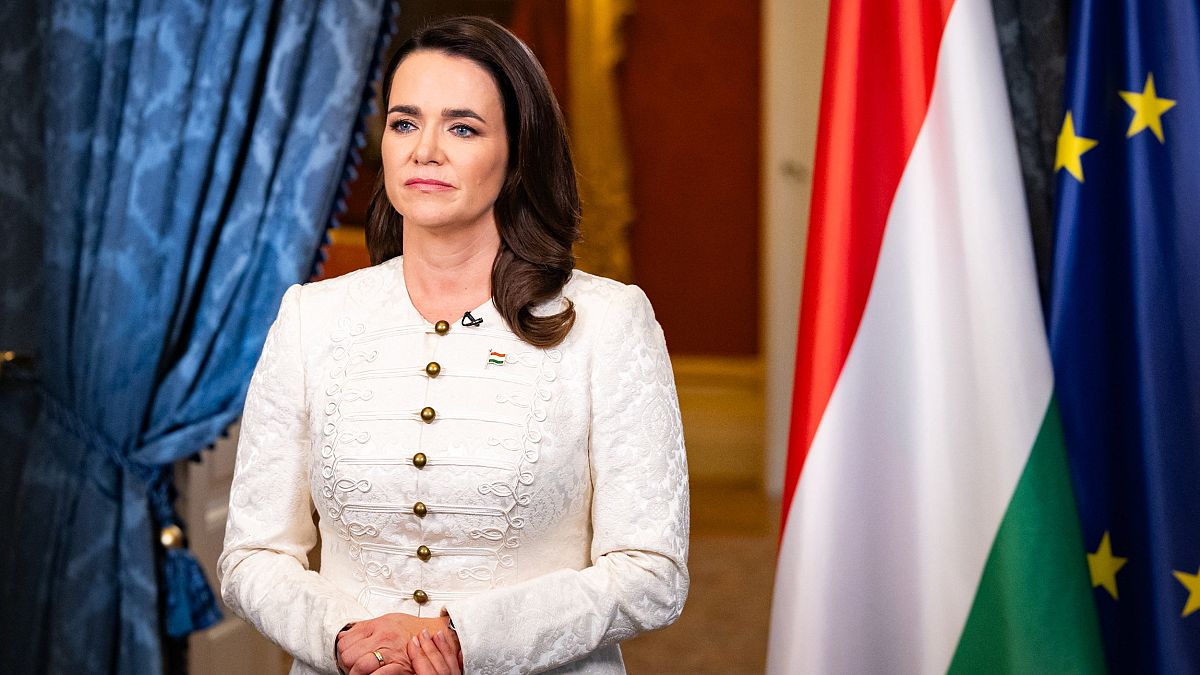 Novák Katalin köztársasági elnök bejelenti lemondását a Sándor-palotában 2024. február 10-én