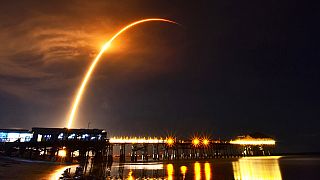Eine SpaceX-Rakete startet an der Cape Canaveral Space Force Station, in Florida (Archivbild)