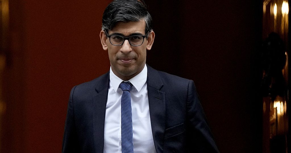 UK’s proposal to relocate asylum-seekers to Rwanda contradicts human rights, says parliamentary watchdog UK’s proposal to relocate asylum-seekers to Rwanda contradicts human rights, says parliamentary watchdog