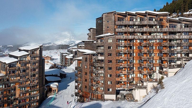 Pierre & Vacances Residence Electra offers cosy apartments with mountain views.