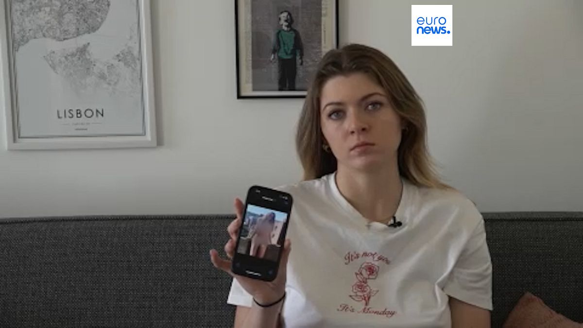 Julia, uma estudante e modelo belga, foi vítima de um deepfake. 