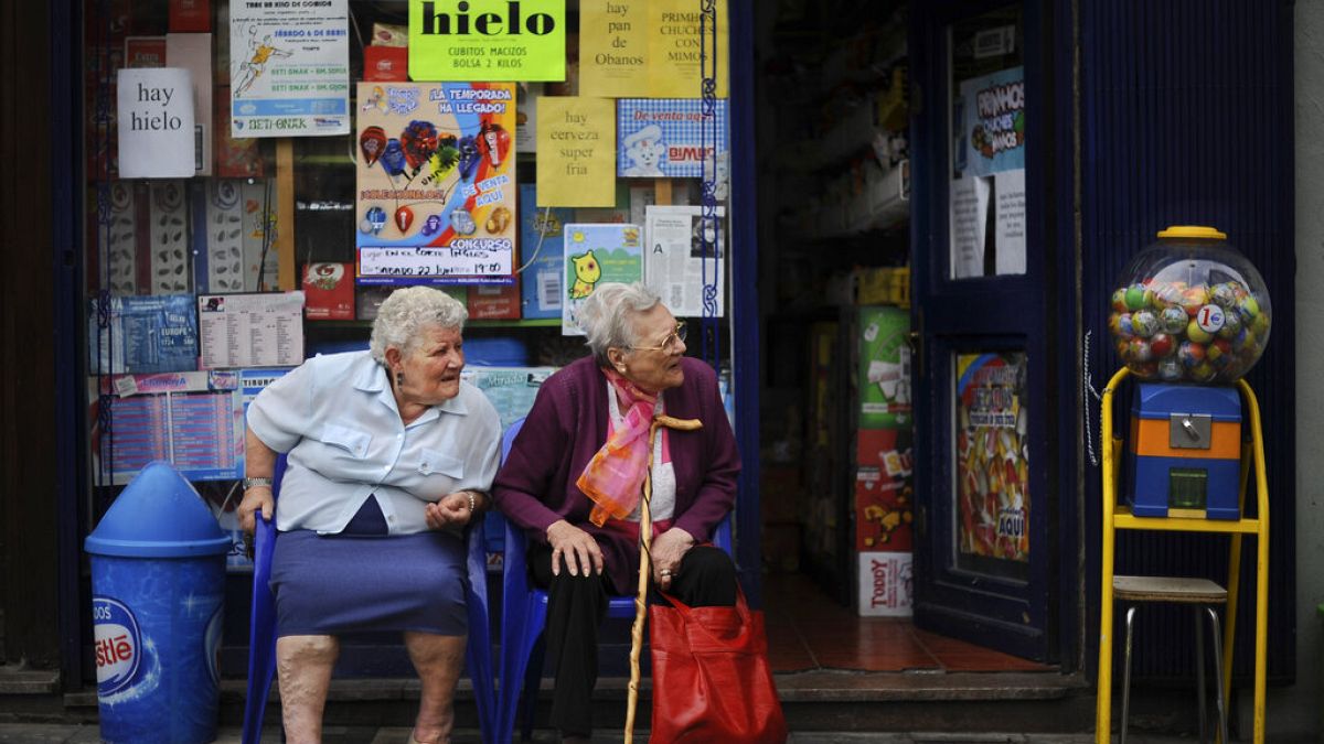 Inflation in Spain climbs as other EU countries see a fall thumbnail