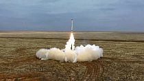 Un missile russe Iskander-K lancé lors d'un exercice militaire sur un terrain d'entraînement en Russie.