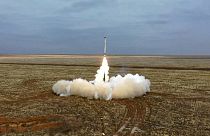 Un missile russe Iskander-K lancé lors d'un exercice militaire sur un terrain d'entraînement en Russie.