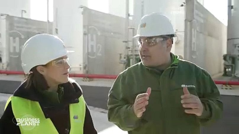 Euronews reporter Andrea Bolitho and Carlos Fúnez Guerra, Iberdrola's Green Hydrogen Development Manager