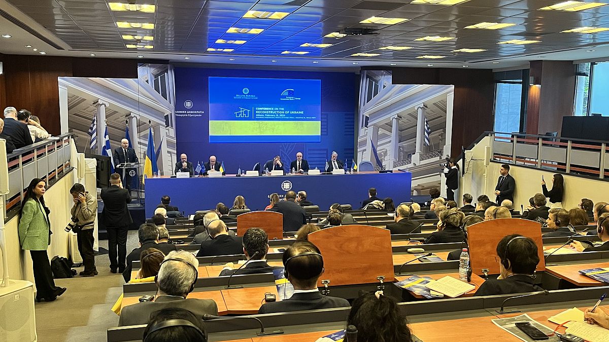 Conferência em Atenas sobre a reconstrução da Ucrânia
