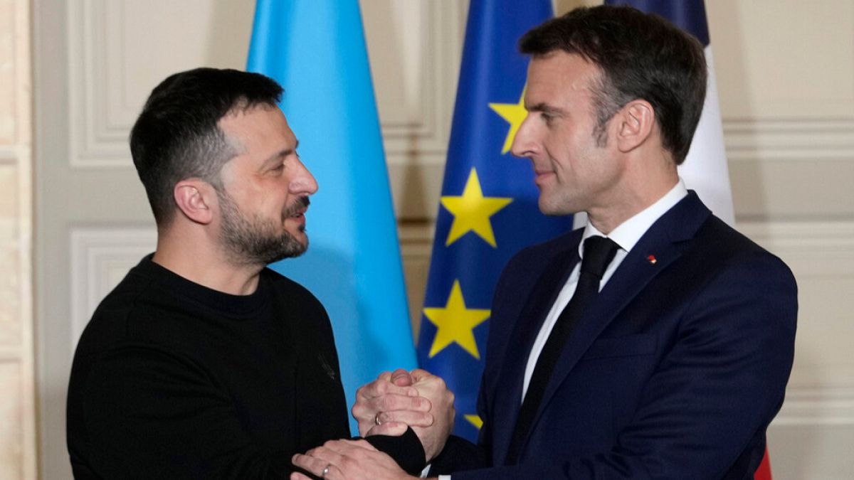 Did France 24 air a segment claiming Ukraine ordered Emmanuel Macron's assassination? thumbnail